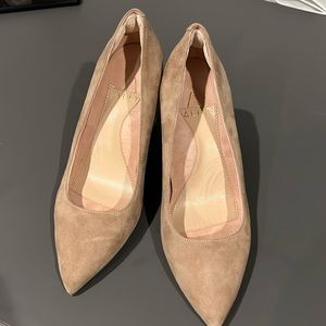 Ally Lower Block Heel in Tenacious Tan Suede